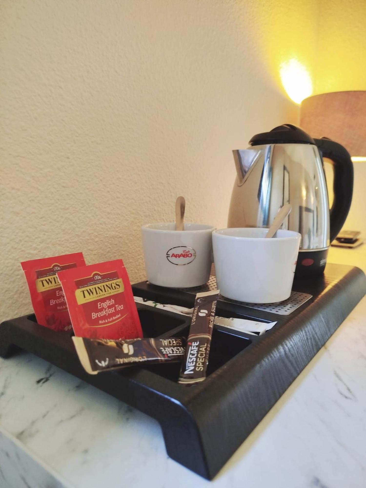 Hotel Le Collier Antibes Eksteriør bilde