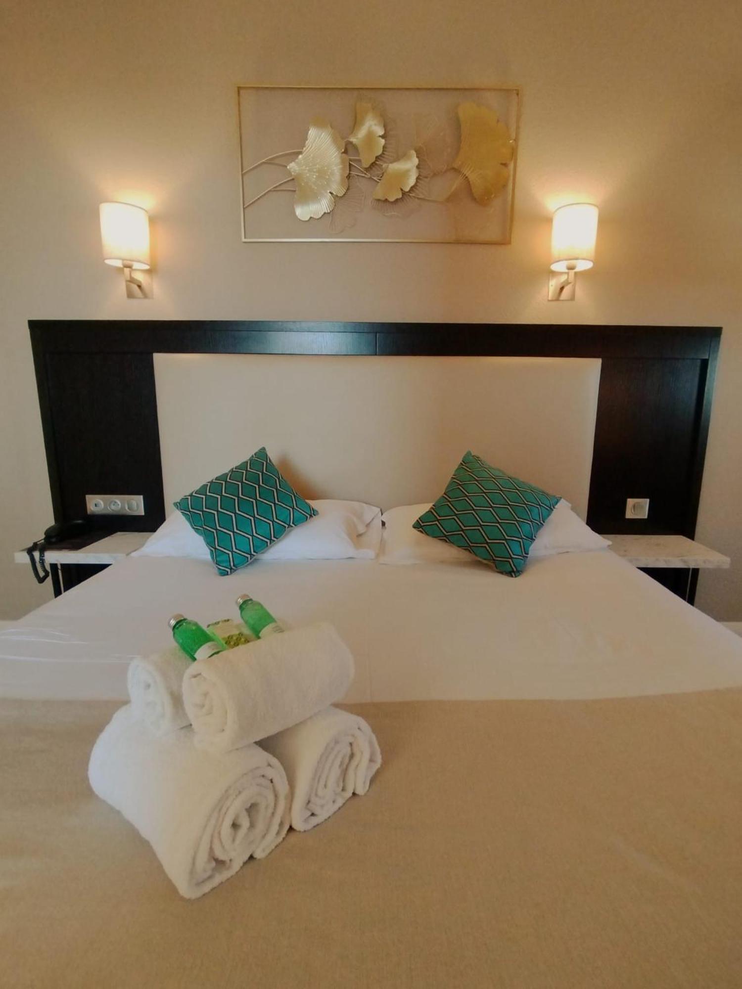 Hotel Le Collier Antibes Eksteriør bilde