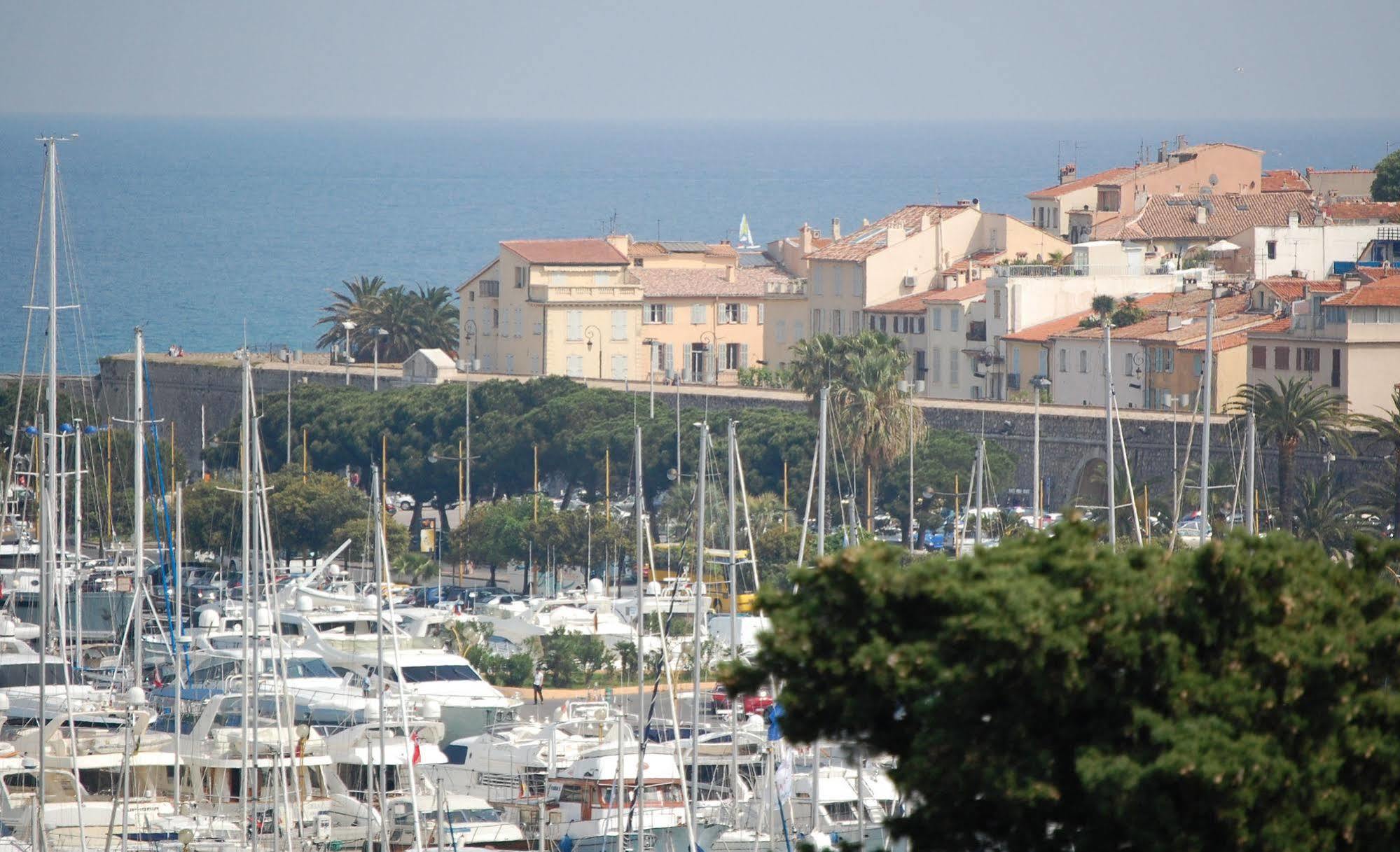 Hotel Le Collier Antibes Eksteriør bilde